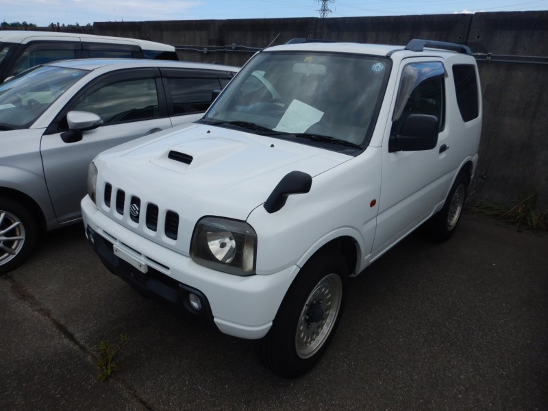 Автомобиль SUZUKI JIMNY JB23W K6A 2000 года в разбор