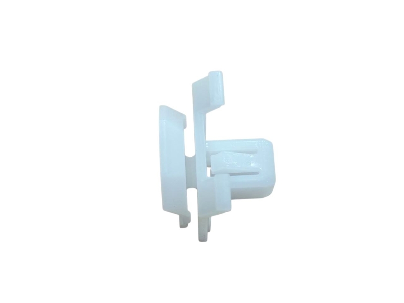 Клипса капота ISUZU NQR90 NPR75 NLR85 NMR85 KV100 Перед. 8980232291