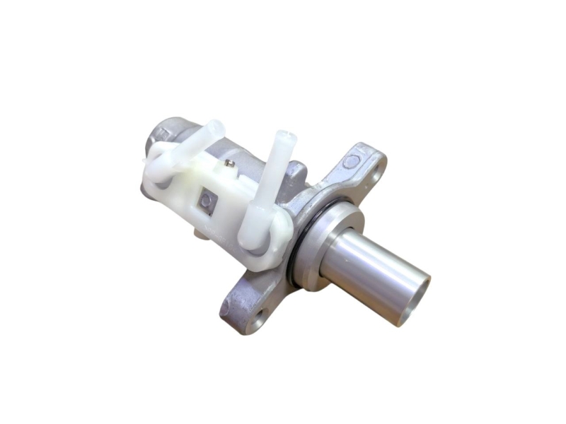 Цилиндр тормозной главный (E-5) ISUZU NMR85 8981917864