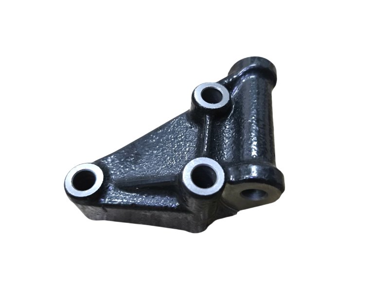 Кронштейн генератора Isuzu NQR75 NQR71 8970758842