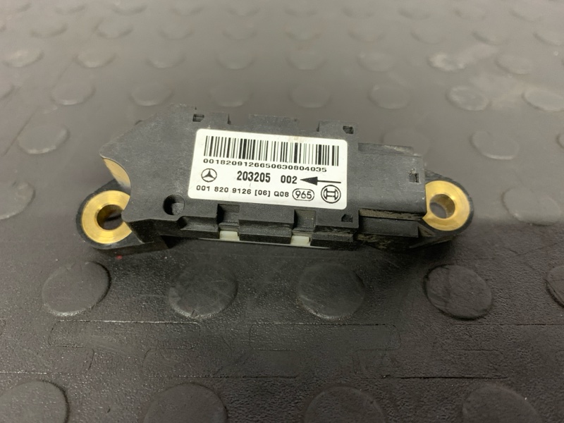 Датчик airbag E-Class 2007 W211 M271 Датчик airbag E-Class 2007 W211 M271