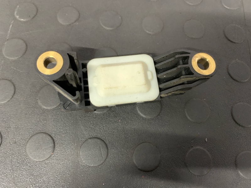 Датчик airbag Mercedes-Benz E-Class W211 M271