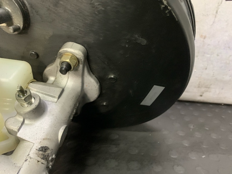 Главный тормозной цилиндр Allex 2005 NZE121 1NZFE