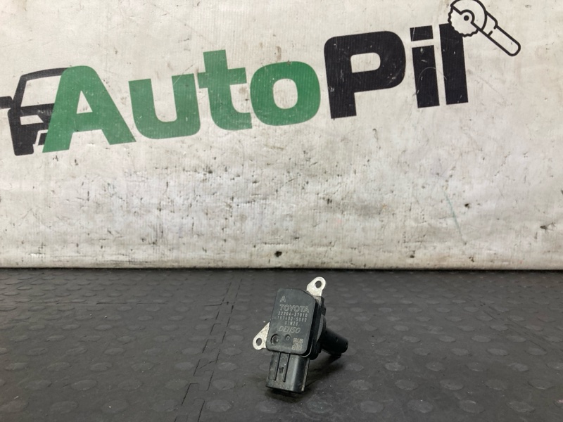 ДМРВ Toyota Wish 2010 ZGE20G 2ZRFAE 22204-37010 контрактная