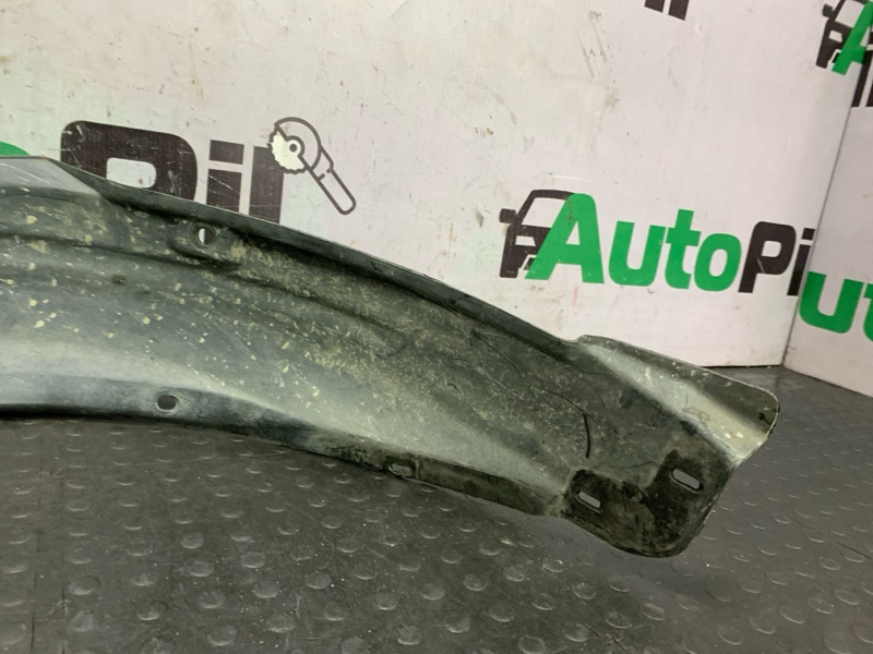Подкрылок передний правый Accord 2001 CL3 F20B