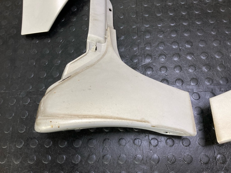 Накладка на порог Ist 2003 NCP65 1NZFE