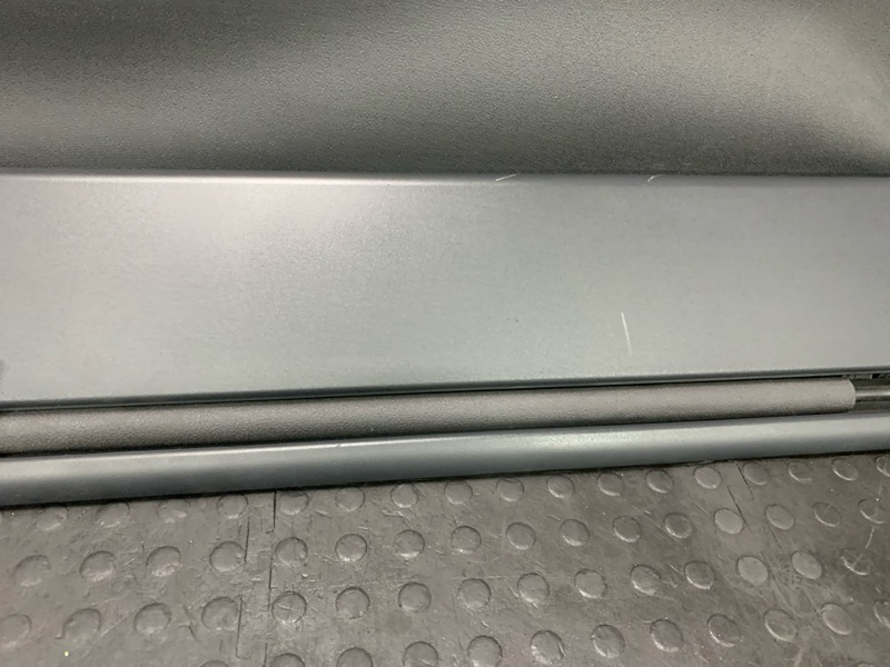 Шторка багажника Toyota Avensis AZT251 2AZFSE