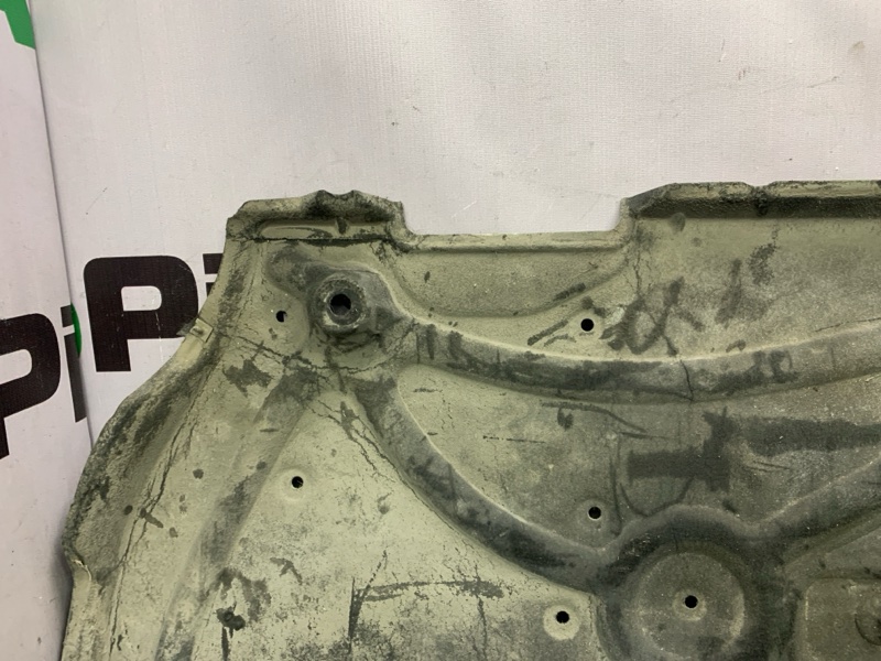 Защита днища кузова левая E-Class 2014 W212 274.920