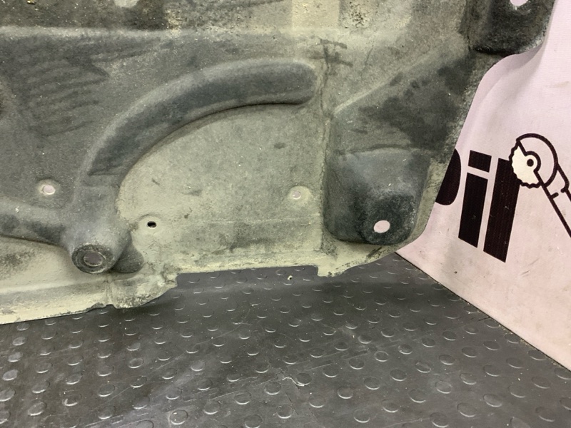 Защита днища кузова правая E-Class 2014 W212 274.920