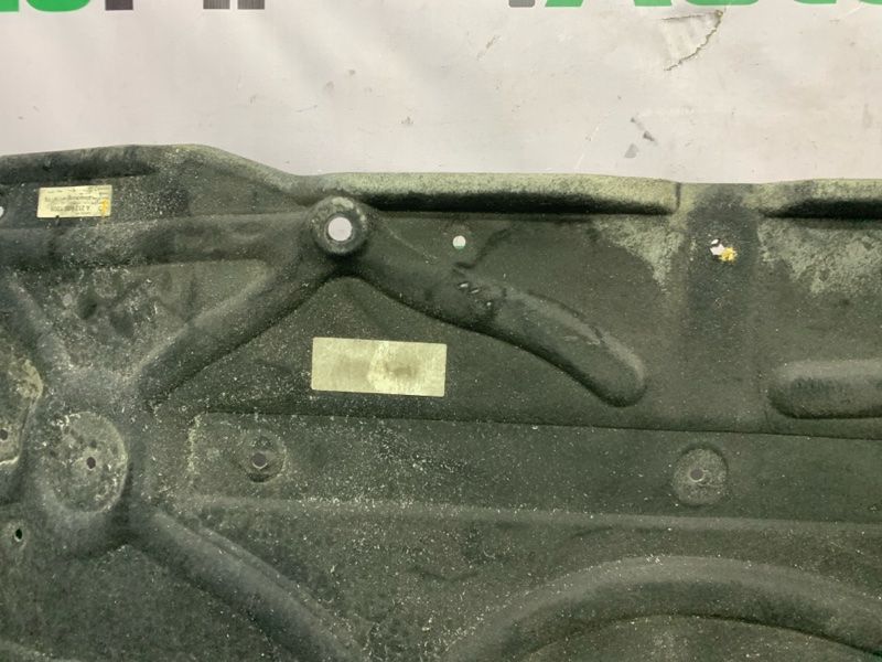 Защита днища кузова правая E-Class 2014 W212 274.920