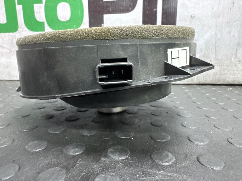 Динамик передний левый Levorg 2015 VM4