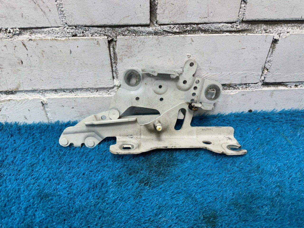 Петля капота правая BMW 3 2013 f30 N20B20B 41 61 7 286 344 контрактная