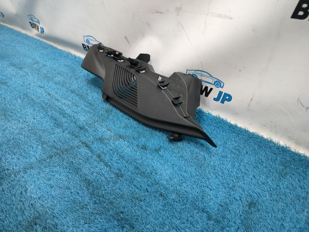 Основание полки багажника правое BMW 1 f20 B38B15A