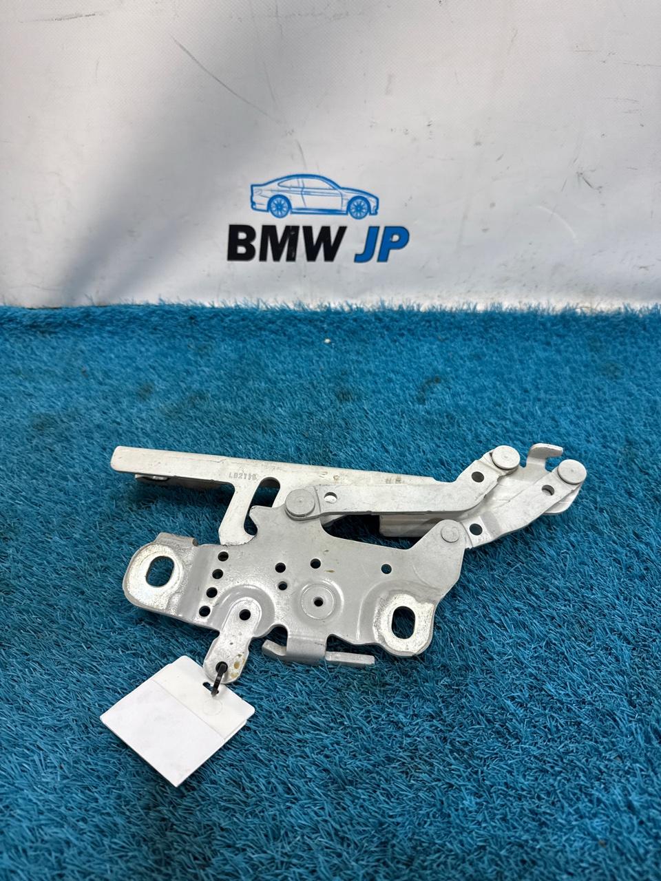 Петля капота левая BMW 1 2015 f20 N13B16A 41617286343 контрактная