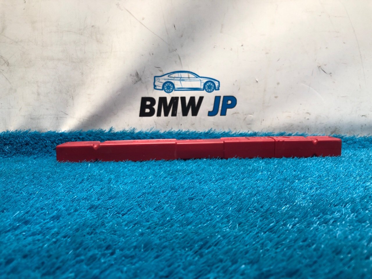 Знак аварийной остановки BMW 3 f30 N20B20B