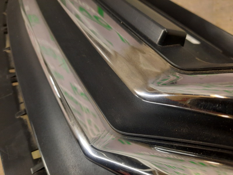 Решетка радиатора С3 2018 SX