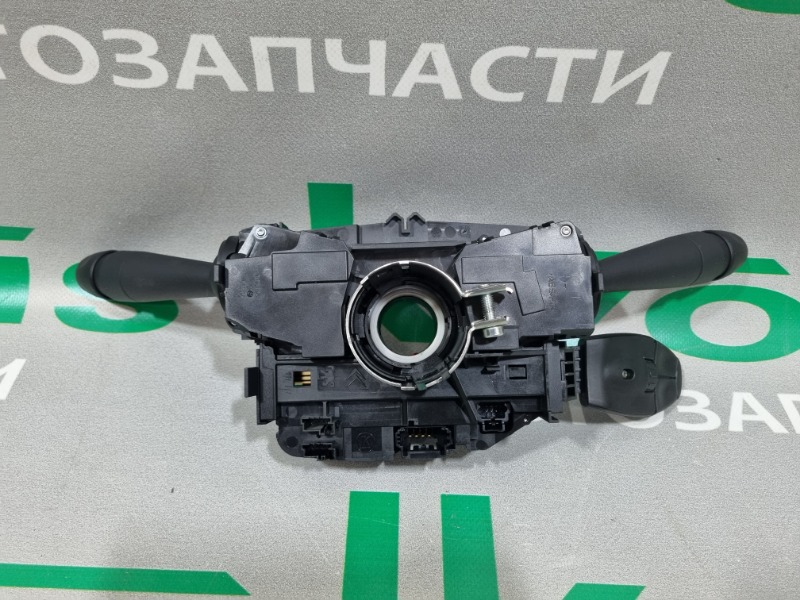 Блок подрулевых переключателей Citroen С3 SX