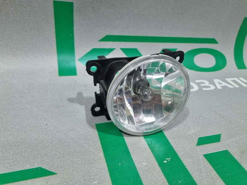 Запчасть фара противотуманная передняя левая Citroen С3 2018 SX контрактная Фара противотуманная передняя левая Citroen С3 2018 SX контрактная