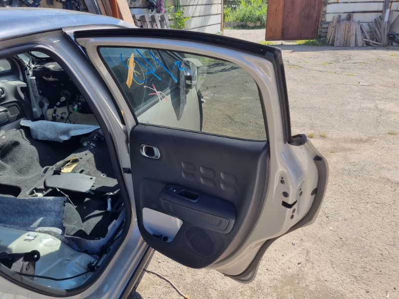 Дверь боковая задняя правая С3 2018 SX