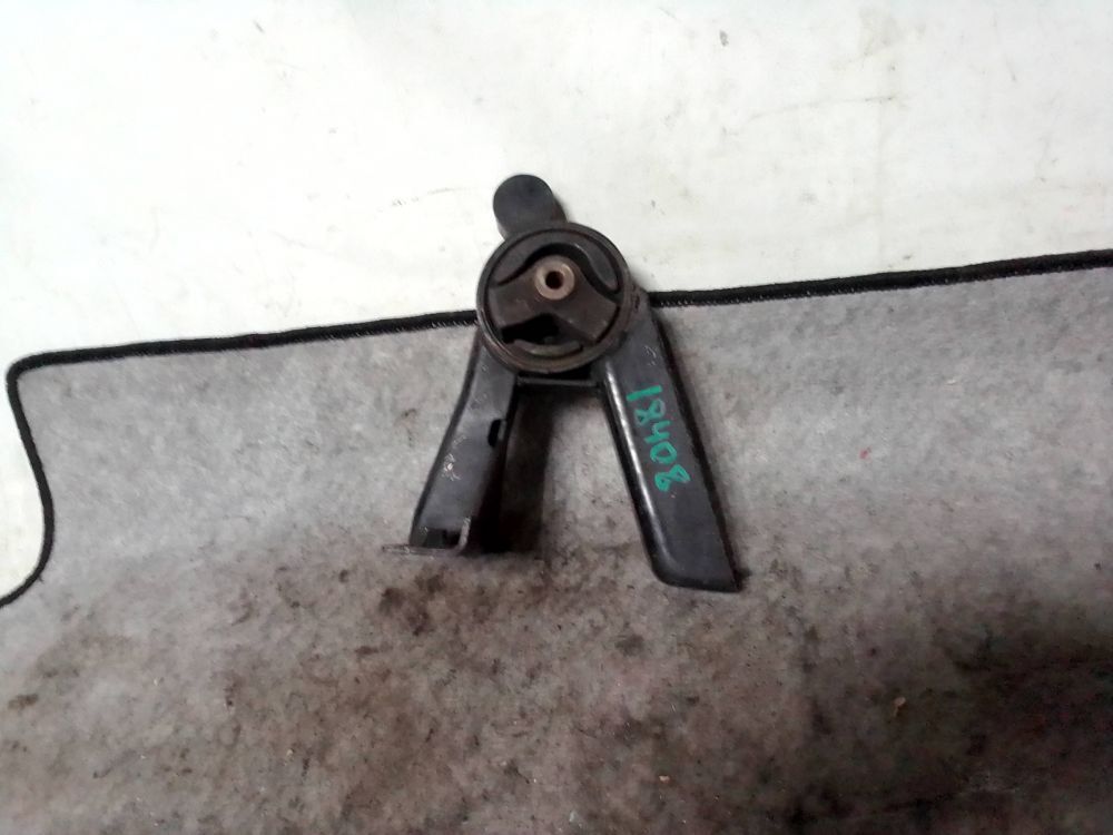 Подушка двигателя задняя Suzuki Swift 2004-2011 ZC11S 1171063J10 Б/У