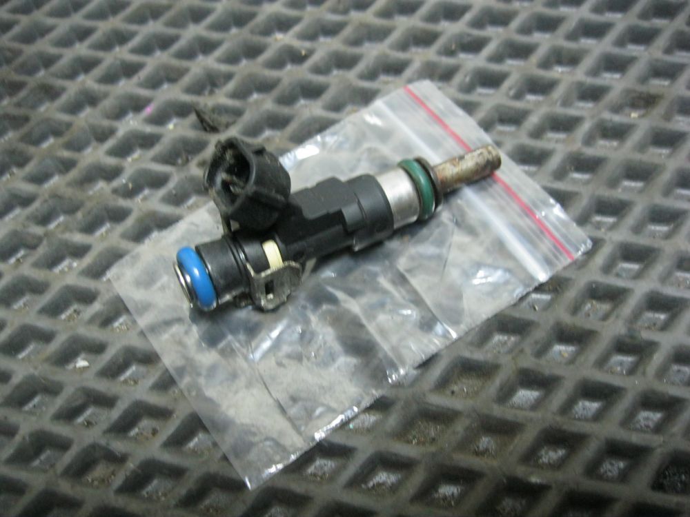 Форсунка топливная Mitsubishi Lancer X 2007-2010 CY4A 4B10 1465A029 контрактная
