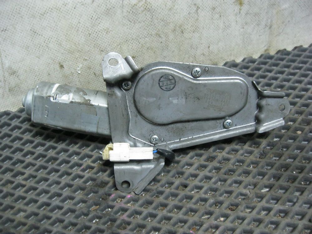 Моторчик заднего дворника Funcargo 1999-2005 NCP20