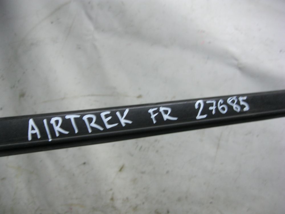Молдинг крыши правый правый Mitsubishi Airtrek CU2W