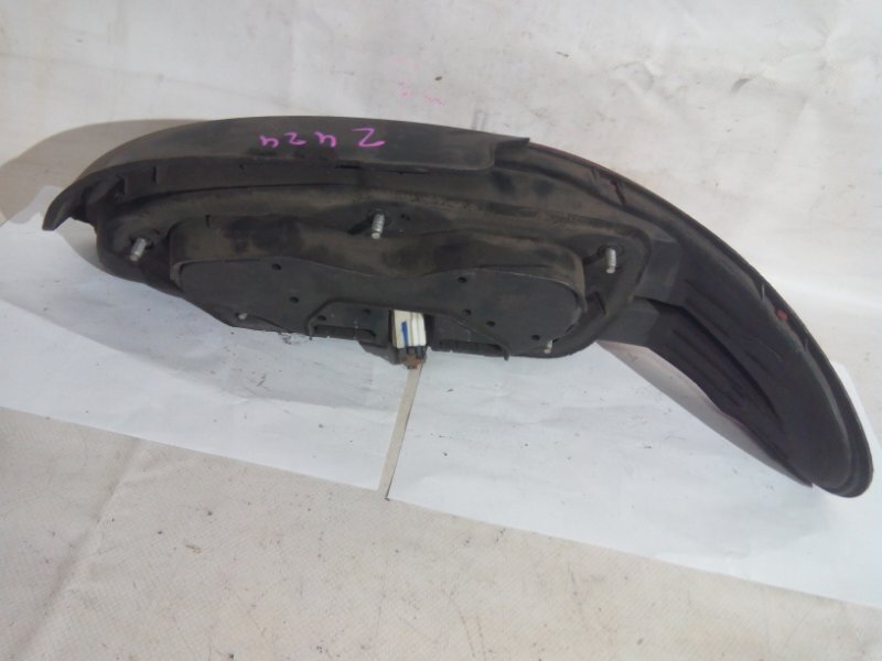 СТОП ЛЕВЫЙ задний левый Mirage 1991-1995 CB3A 4G91