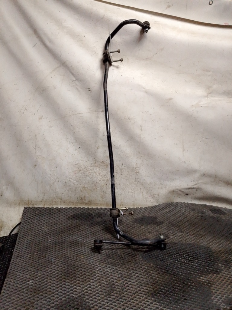 Стабилизатор поперечной устойчивости  передний Volkswagen Polo 2014 612 CFN 6Q0411303AN контрактная