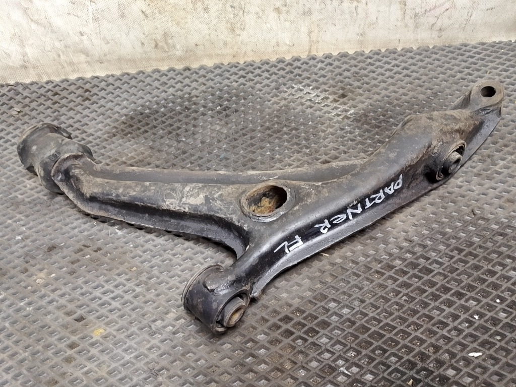 Рычаг передний левый передний левый Partner 2000 EY6 D13A