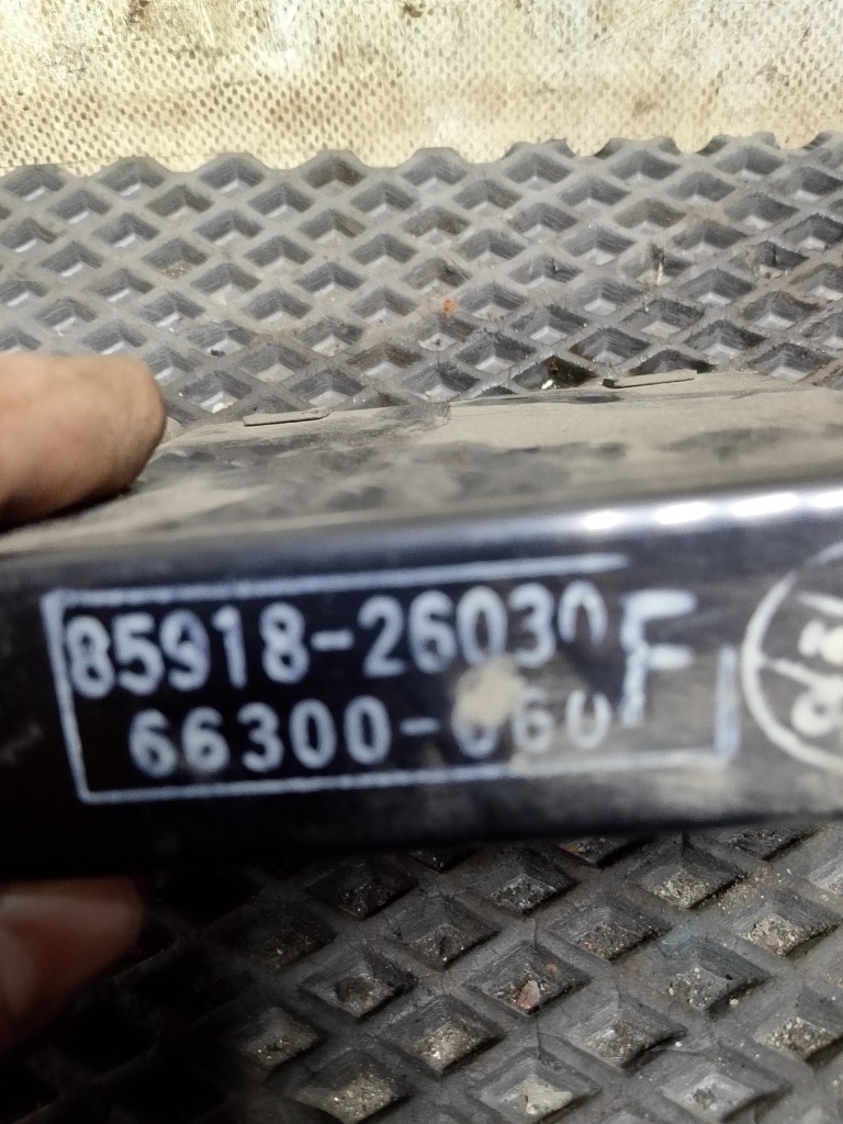 Блок управления дверьми Hiace 1999 KZH106 1KZTE