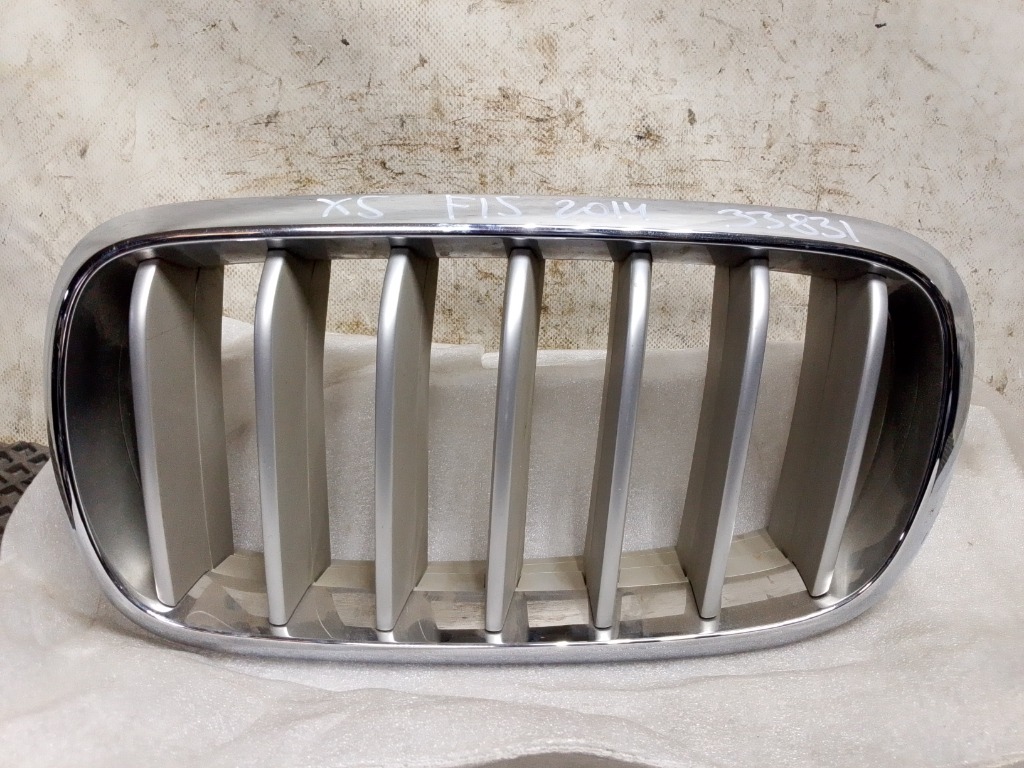 Решетка радиатора BMW X5 2014 F15 7316075 контрактная