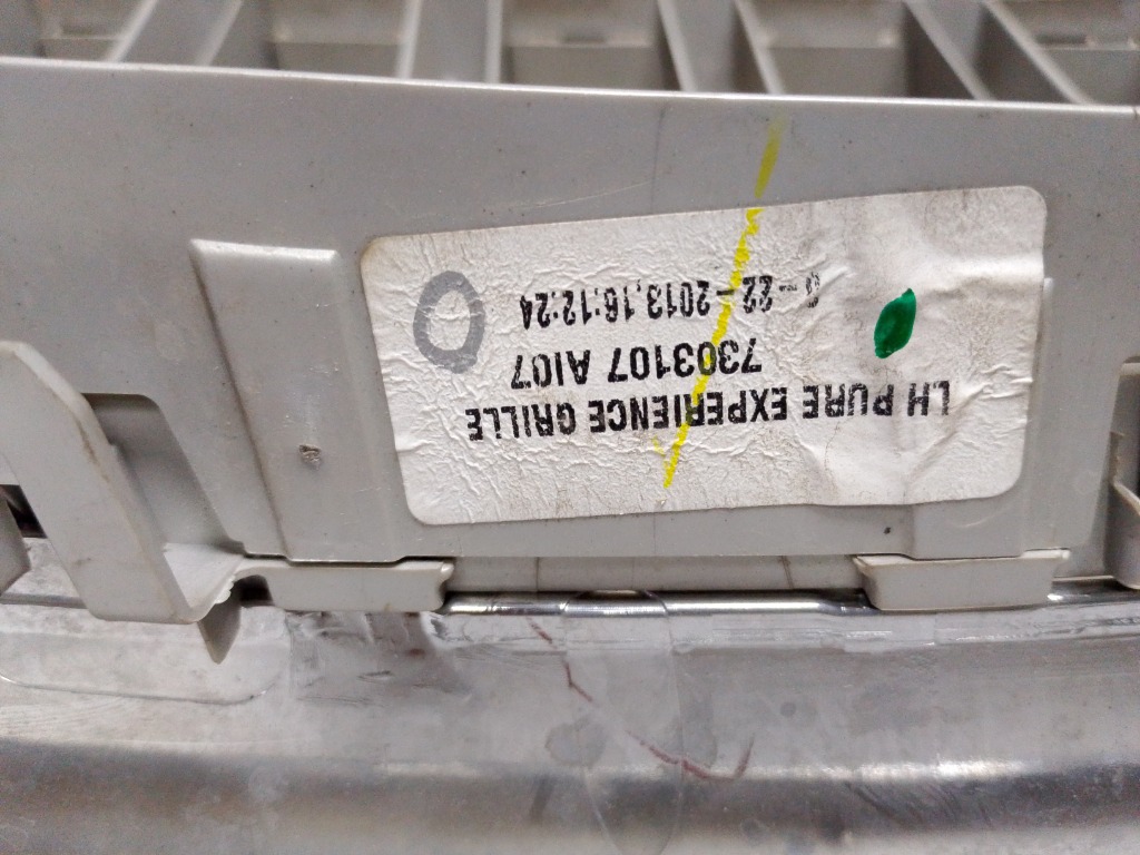 Решетка радиатора X5 2014 F15
