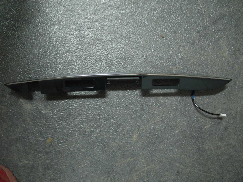 Молдинг Toyota Harrier ACU30 Молдинг Toyota Harrier ACU30