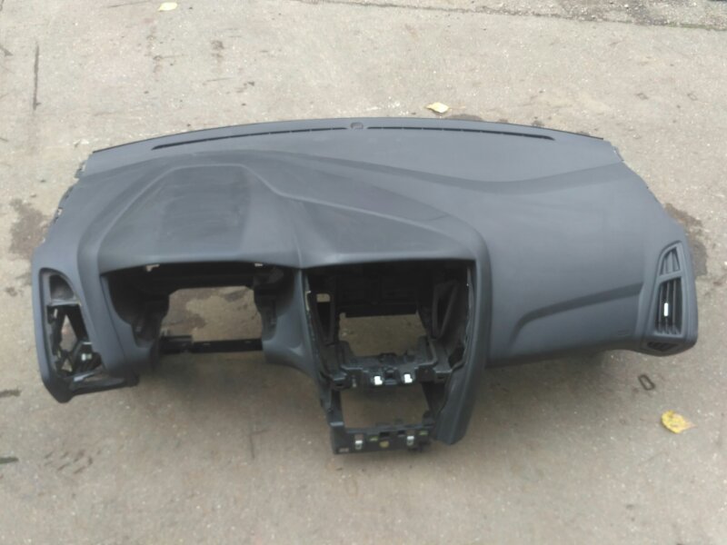 Торпеда Ford Focus 3 (б/у) Торпеда Ford Focus 3 (б/у)