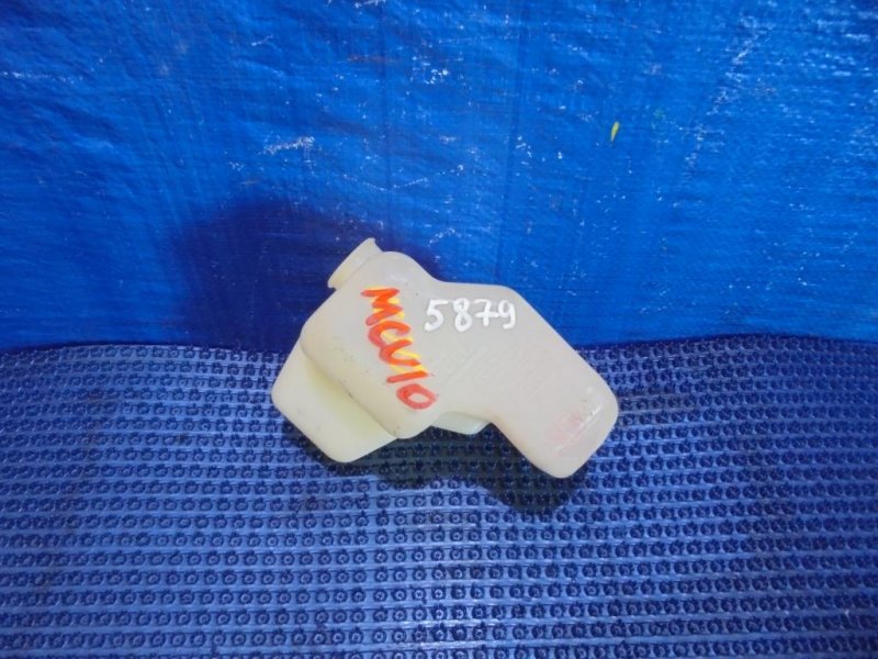 Бачок расширительный TOYOTA HARRIER 1999 MCU10 1MZ-FE 16470-74340 контрактная