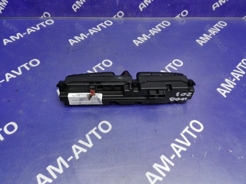 Кнопка аварийной сигнализации C-Class 2002 W203 112946