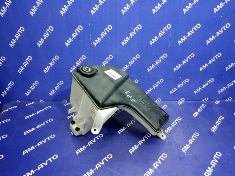 Бачок стеклоомывателя BMW X5 2003 E53 M54B30 16131176747 контрактная