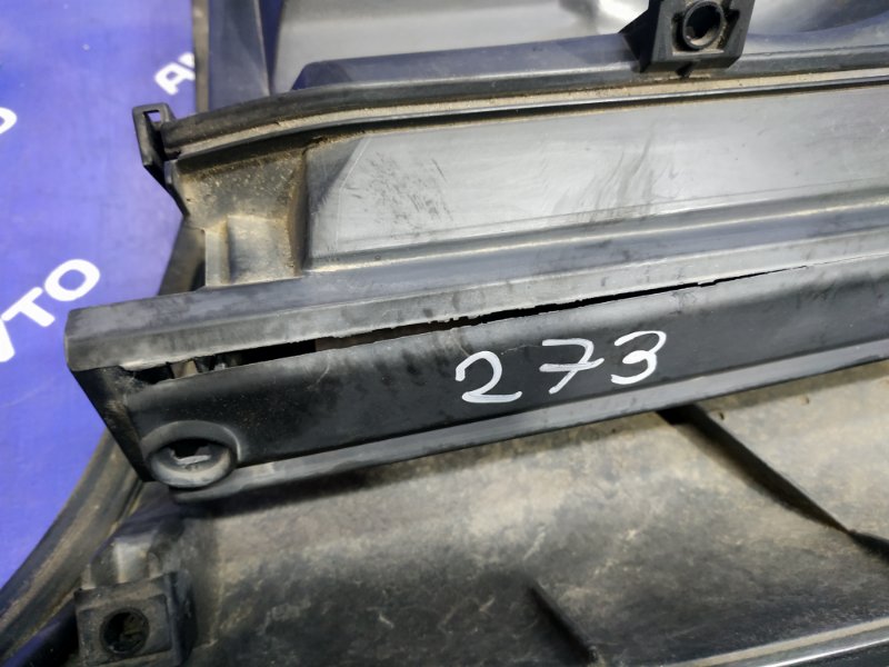 Воздухозаборник BMW X5 E53 M54B30