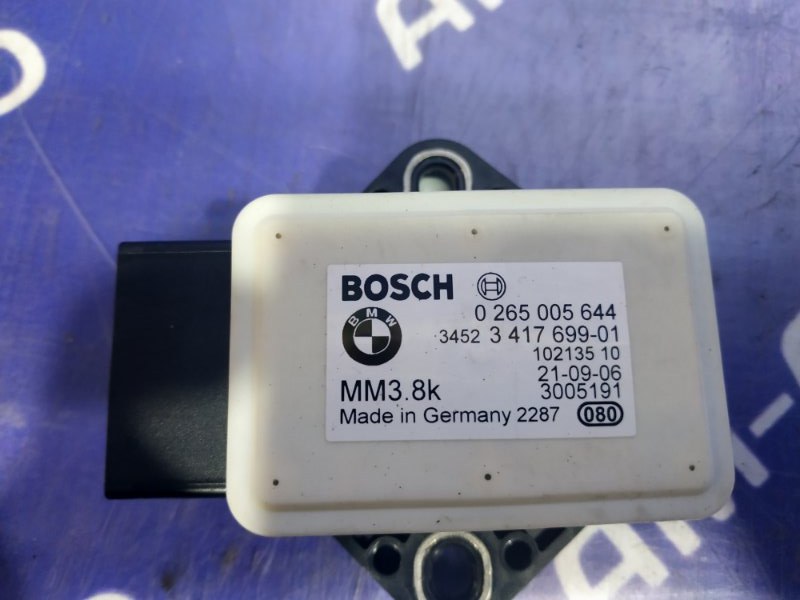 Датчик ускорения X3 2007 E83 N52B25