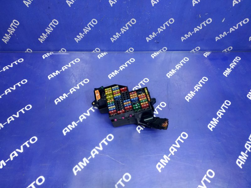 Блок предохранителей в салоне передний левый VOLKSWAGEN TOUAREG 2005 7L6 BMV 7L0941824B контрактная