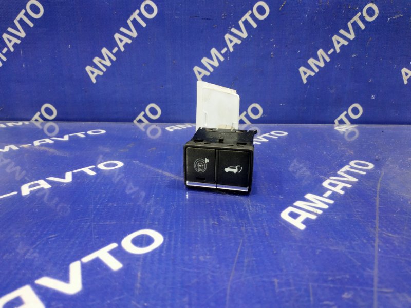 Запчасть кнопка открывания багажника INFINITI QX56 2010 Z62 VK56VD 251B21LA1A Б/У Кнопка открывания багажника INFINITI QX56 2010 Z62 VK56VD 251B21LA1A Б/У