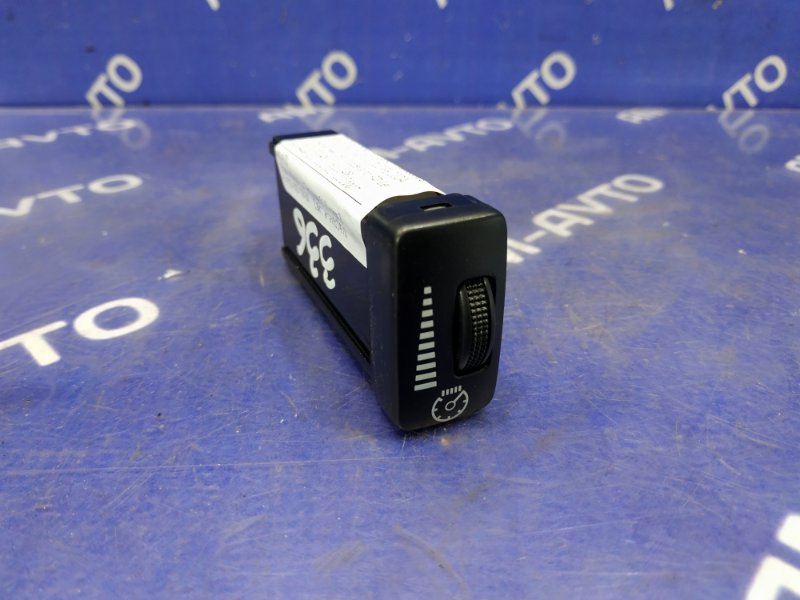 Кнопка освещения панели приборов LEXUS GX470 2004 UZJ120 2UZ-FE 8411960090 контрактная