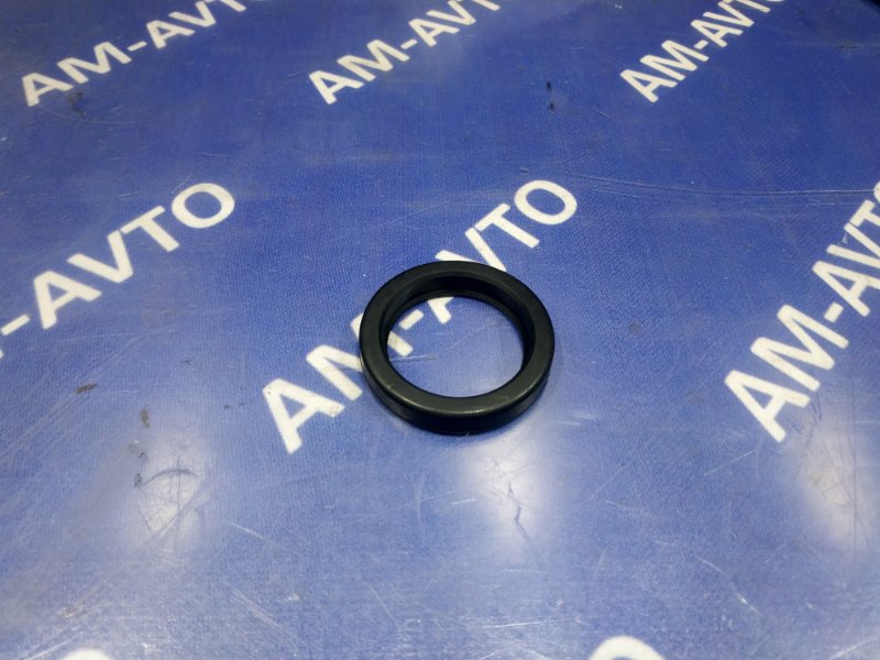 Прокладка крышки маслозаливной горловины TOYOTA 1KR-FE 9043035001 новая