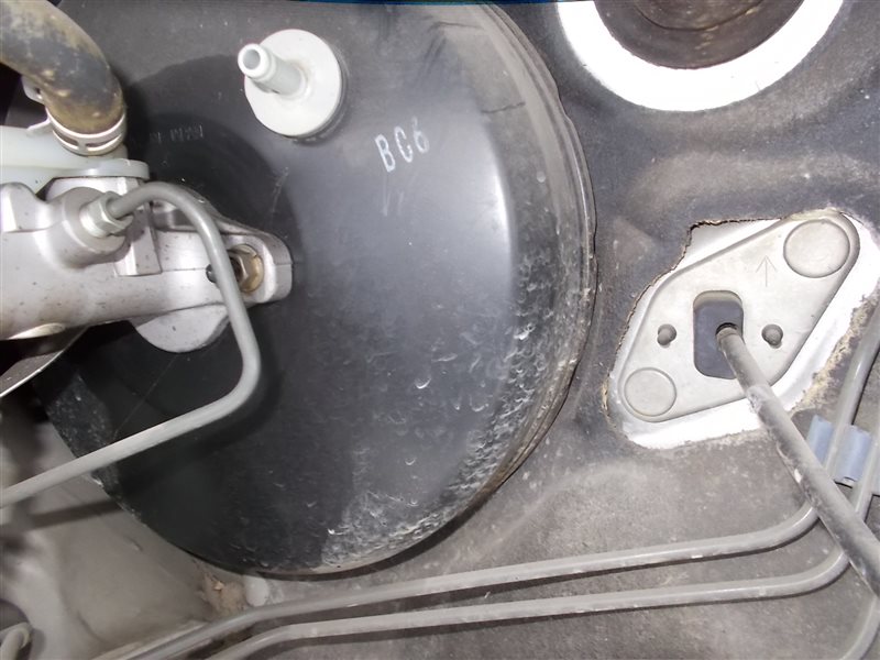 Вакуумный усилитель тормозов Toyota Ipsum ACM21 2AZ-FE (б/у)