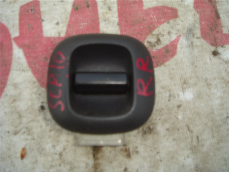 Кнопка стеклоподъемника Toyota Vitz SCP10 1SZ-FE задняя правая (б/у)