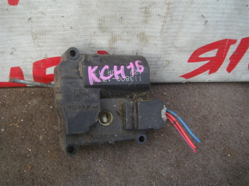 Сервопривод заслонок печки Toyota Granvia KCH16 1KZ-TE (б/у)