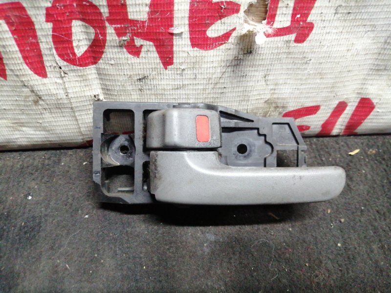 Ручка двери внутренняя Toyota Rav4 ACA21 1AZ-FSE передняя левая (б/у)