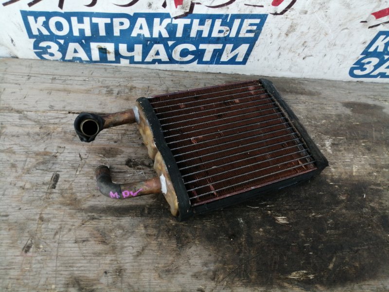 Ванночка радиатора. Автотрейд Иркутск купить радиатор на Мазда МПВ 1996 LVLR дизель.