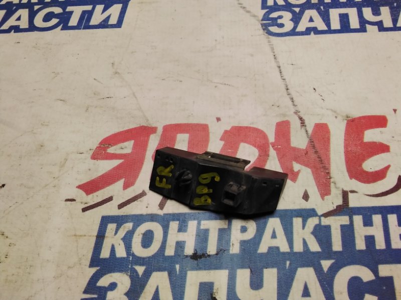 Крепление бампера SUBARU OUTBACK BP9 EJ253 переднее правое (б/у)